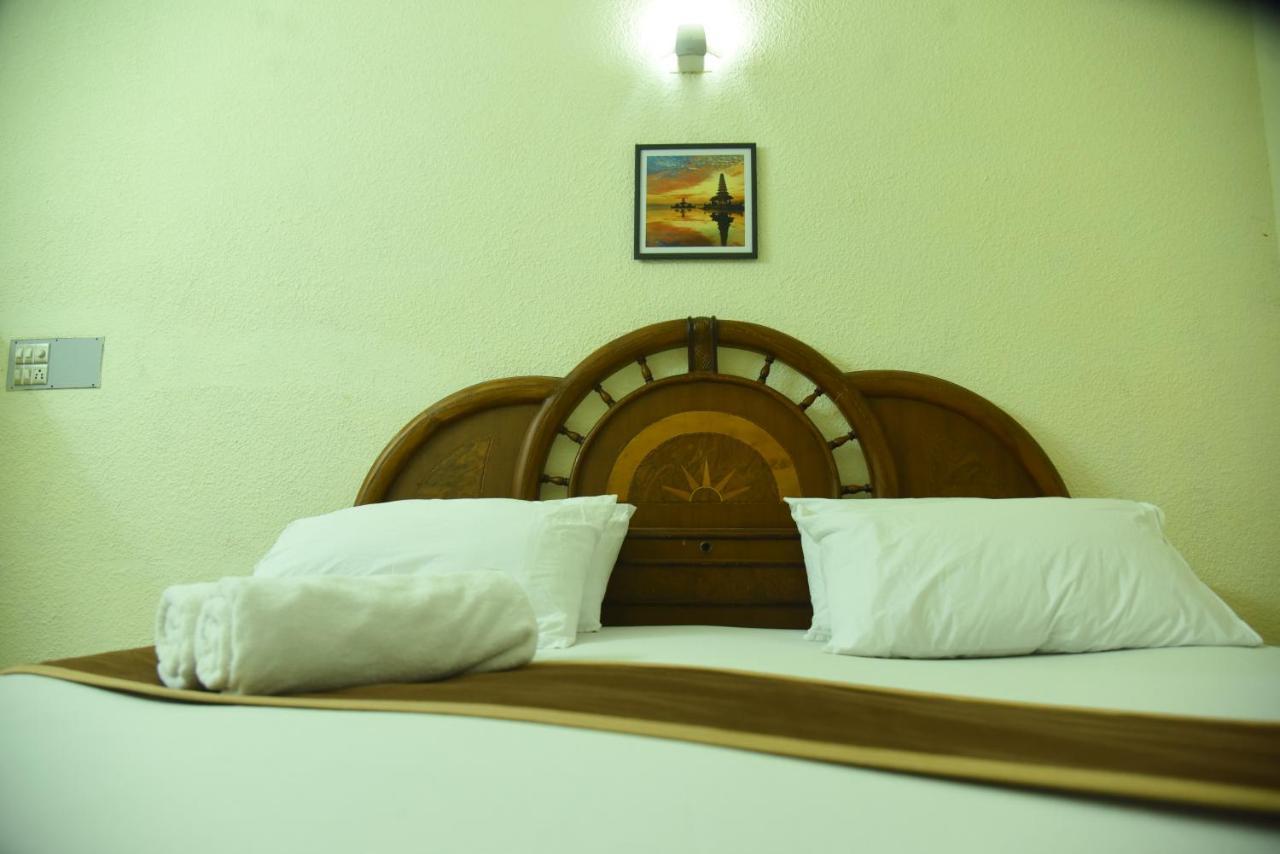 Hotel Raja Palace 카니아쿠마리 외부 사진